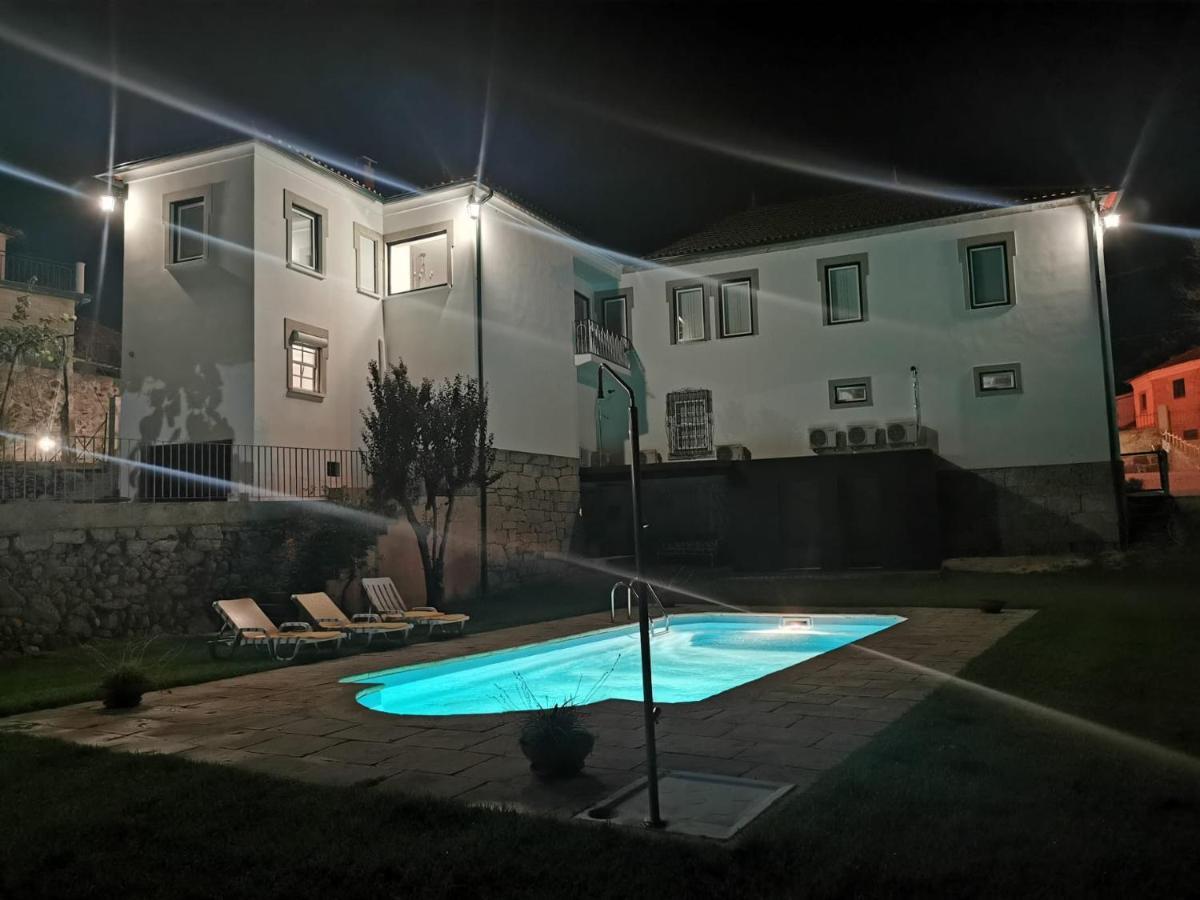 Desassossego Suites Moncao Ngoại thất bức ảnh