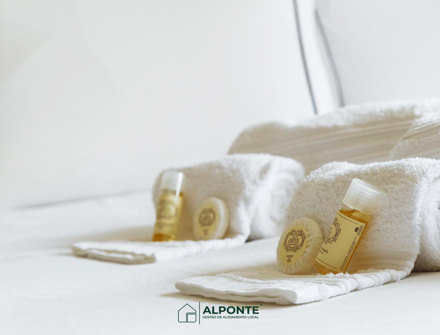 Desassossego Suites Moncao Ngoại thất bức ảnh