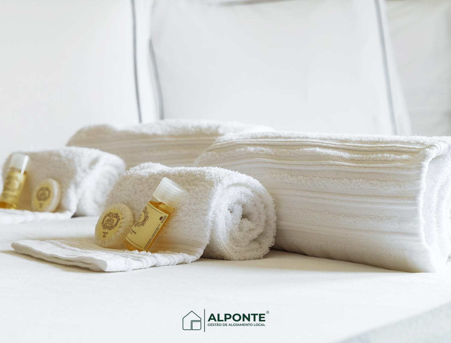 Desassossego Suites Moncao Ngoại thất bức ảnh